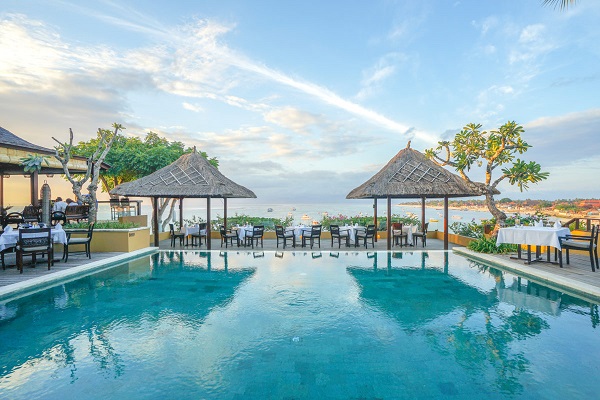 Nusa Lembongan beach resort