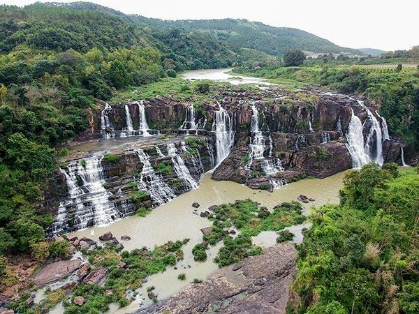 Pongour Falls, Vietnam. Image courtesy of Mike Still.