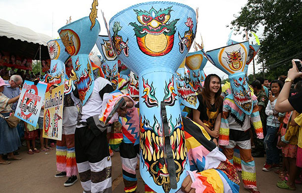 Phi Ta Kon parade participants. Image courtesy of the Tourism Authority of Thailand.