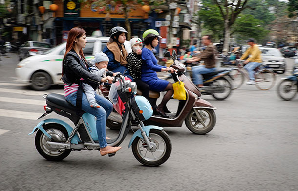 Traffic in the Old Quarter